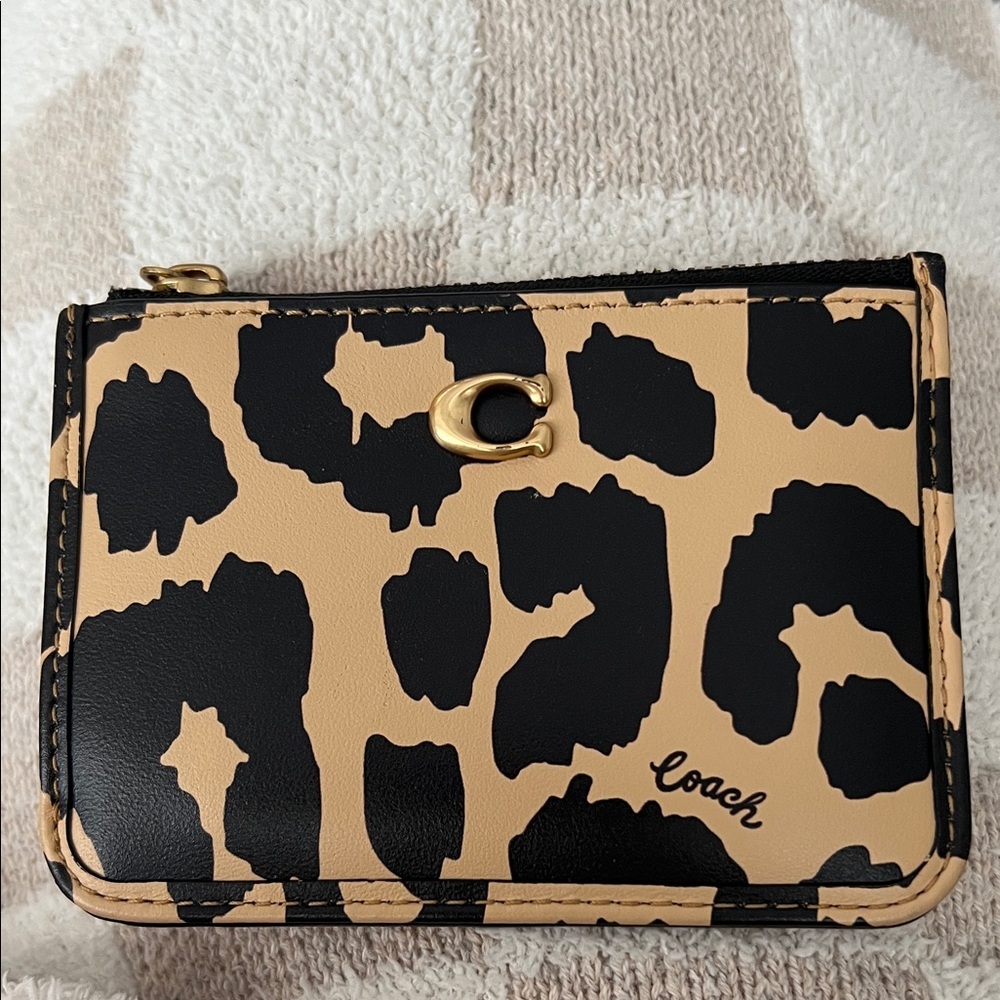 Coach Black and Tan Leopard Card Holder